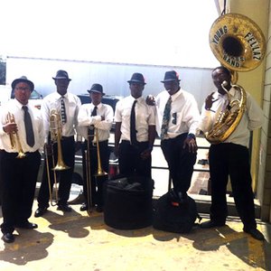 Image for 'Young Fellaz Brass Band'