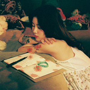 Image for '백예린'