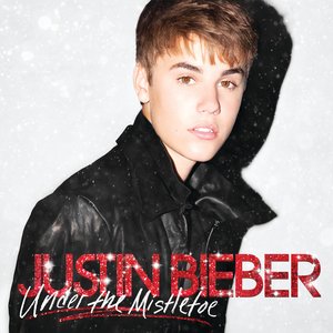 “Under the Mistletoe”的封面