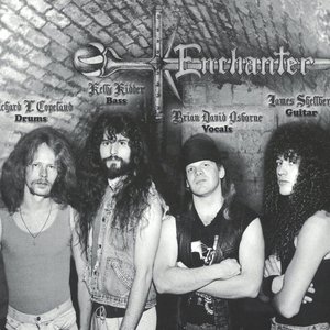 “Enchanter”的封面