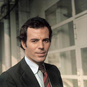 'Julio Iglesias'の画像