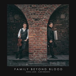 “Family Beyond Blood”的封面