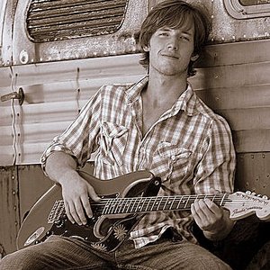 'Hudson Moore'の画像