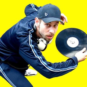 Bild für 'DJ MAD'
