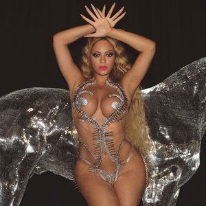 “Beyoncé”的封面