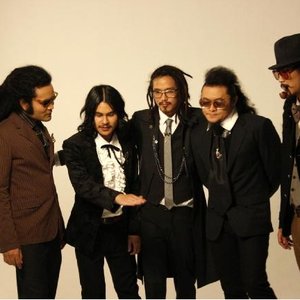 Image for 'MIRACULOUS'