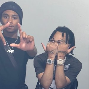 “Long Live Scoom”的封面