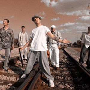 “2 Phat & the Family Funktion”的封面