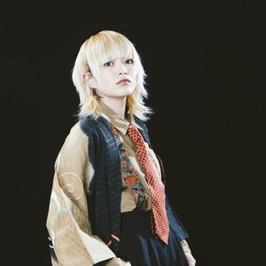 “カノエラナ”的封面