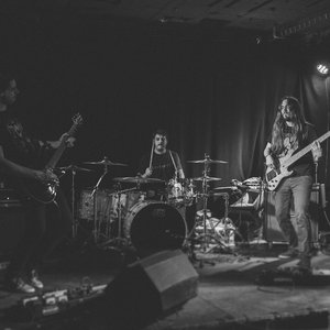 “Astralia”的封面