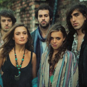 'Crystal Fighters' için resim