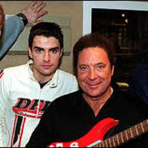 Imagem de 'Tom Jones & Stereophonics'