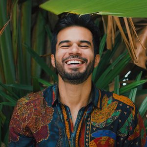 “Davi Shamá”的封面