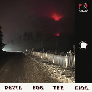 “Devil for the Fire”的封面