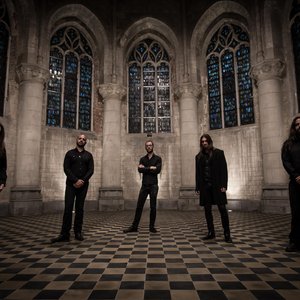 “Marche Funèbre”的封面