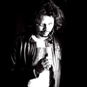 'Nakash Aziz'の画像