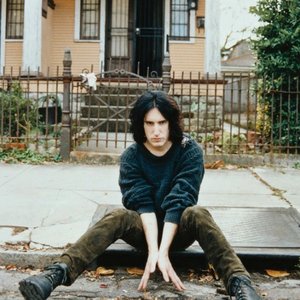 “Nine Inch Nails”的封面