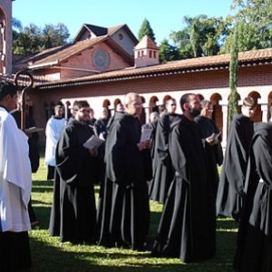 'Monges da abadia da Ressurreição'の画像