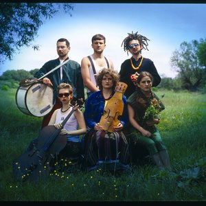 'Warsaw Village Band'の画像