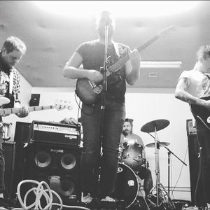 “Discover a Fire”的封面