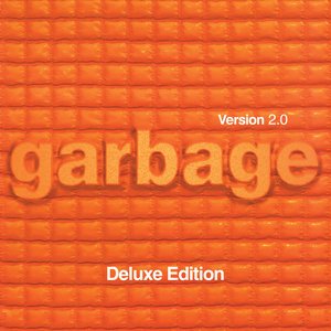 “Version 2.0 (20th Anniversary Deluxe Edition) [Remastered]”的封面