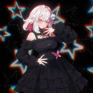 “JUST ME!”的封面