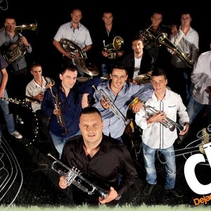 Immagine per 'Dejan Petrović Big Band'