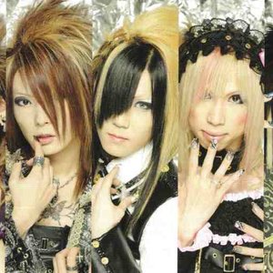 “FeaDior”的封面