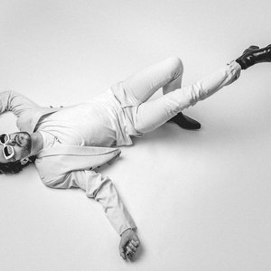 Image pour 'Prtty Ridiculous'