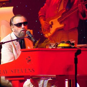 “Ray Stevens”的封面