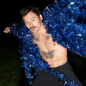 'Harry Styles' için resim