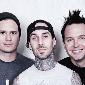 “blink-182”的封面