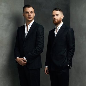 'Hurts' için resim