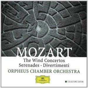 'Mozart, W.A.: The Wind Concertos / Serenades / Divertimenti' için resim