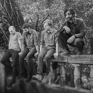 Immagine per 'Explosions in the Sky'