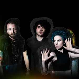 “Paramore (Deluxe Edition)”的封面
