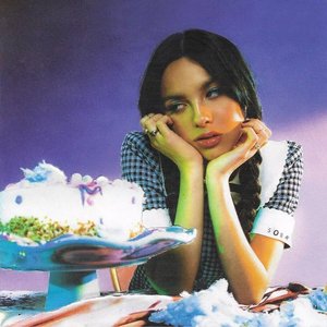 “SOUR (Deluxe)”的封面