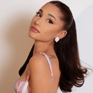 Image for 'Ariana Grande'