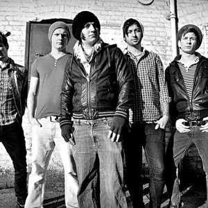 “A Tale of Two Cities”的封面