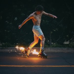 “Fireworks & Rollerblades”的封面