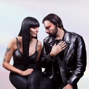 Zdjęcia dla 'Kill Your Idols'