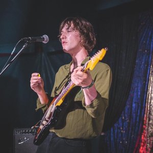 Imagen de 'Hollow Hand'