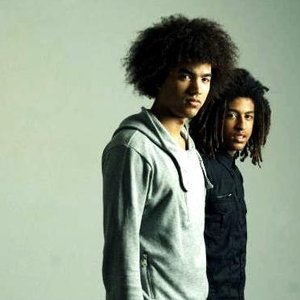 Imagen de 'Afro Bros'
