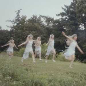 'NewJeans'の画像