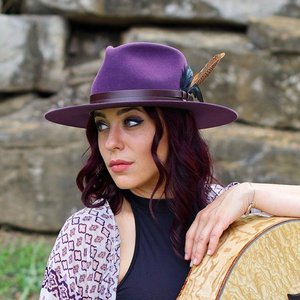 Zdjęcia dla 'Danielle Nicole'