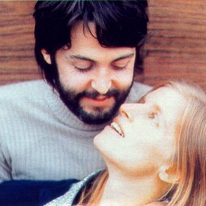 “Paul & Linda McCartney”的封面