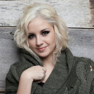 “Maggie Rose”的封面