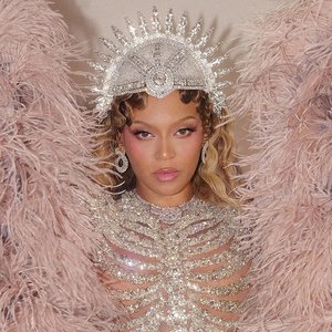 Image for 'Beyoncé'