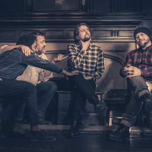 'Elbow'の画像