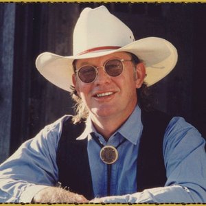 'Gary P. Nunn'の画像